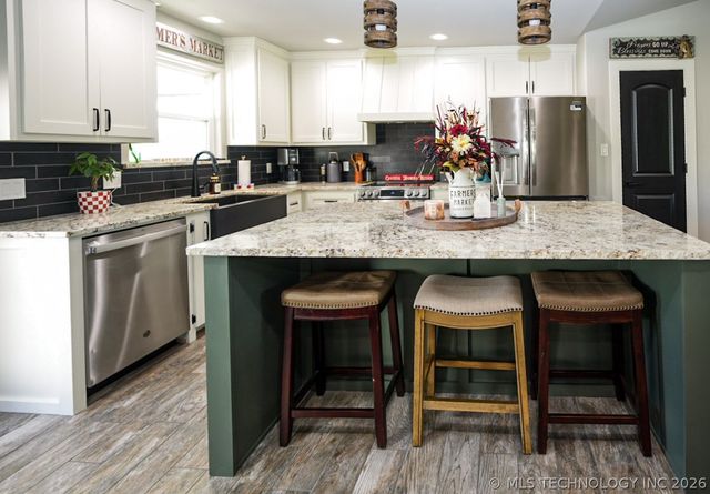 16244 Ash Road, Morris, OK 74445