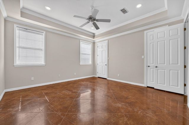5027 Pershing Avenue, Fort Worth, TX 76107