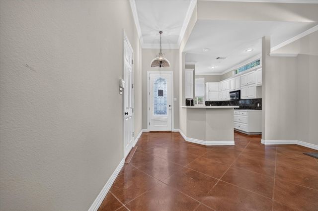 5027 Pershing Avenue, Fort Worth, TX 76107