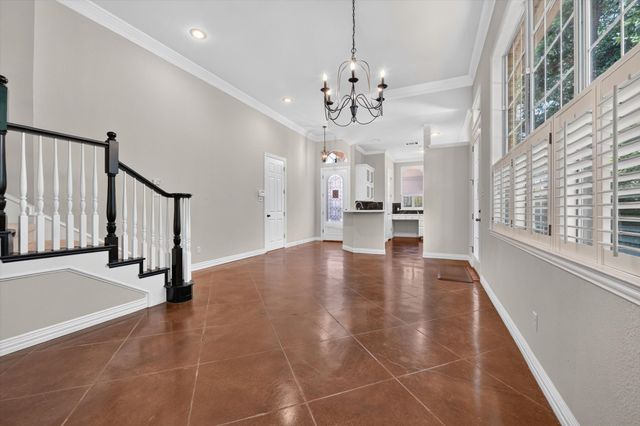 5027 Pershing Avenue, Fort Worth, TX 76107