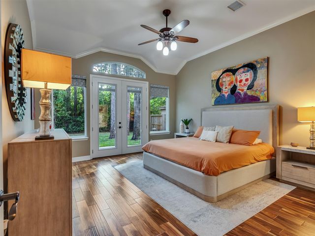 131 W Slatestone Circle, The Woodlands, TX 77382