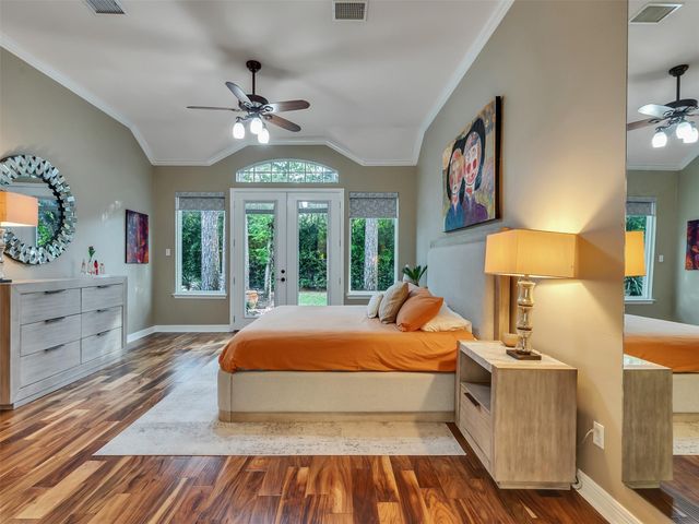 131 W Slatestone Circle, The Woodlands, TX 77382