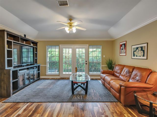 131 W Slatestone Circle, The Woodlands, TX 77382
