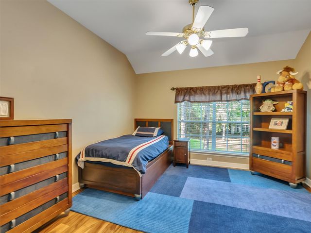 131 W Slatestone Circle, The Woodlands, TX 77382