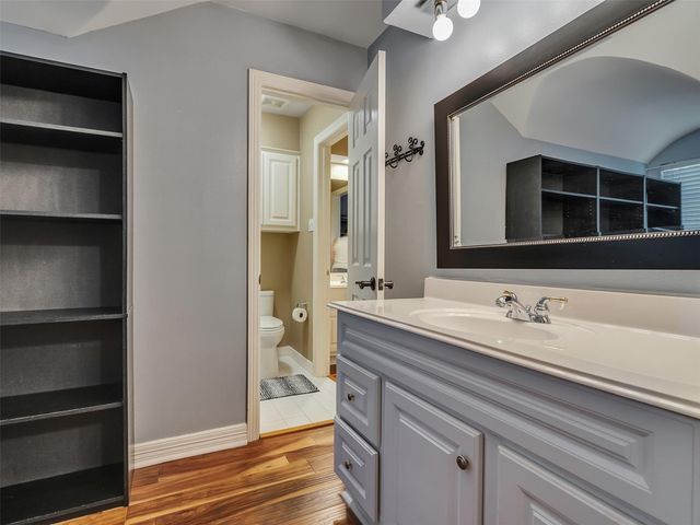 131 W Slatestone Circle, The Woodlands, TX 77382