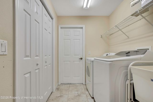 15157 Duck Hawk Road, Weeki Wachee, FL 34614