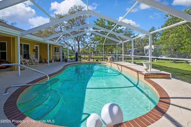 15157 Duck Hawk Road, Weeki Wachee, FL 34614