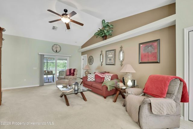15157 Duck Hawk Road, Weeki Wachee, FL 34614