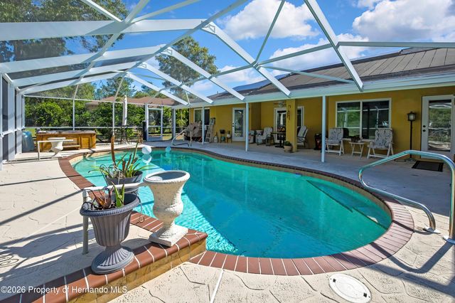15157 Duck Hawk Road, Weeki Wachee, FL 34614