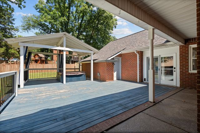 104 Oak Hill Dr, Smyrna, TN 37167