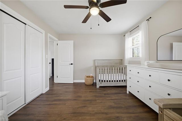 1248 Kingsway DR, Chesapeake, VA 23320