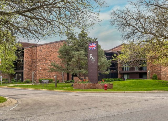 14524 Walden Court M2, Oak Forest, IL 60452