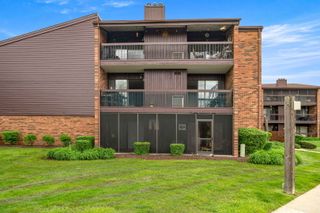 14524 Walden Court M2, Oak Forest, IL 60452