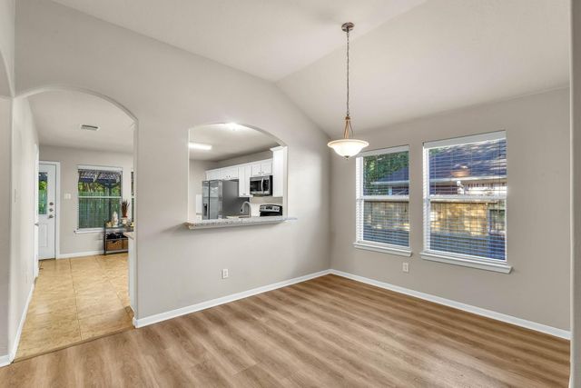 12609 Dover Drive, Montgomery, TX 77356