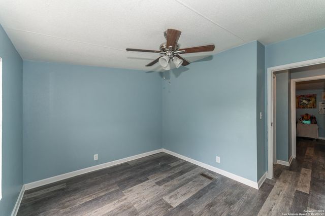 11746 haven estates, Adkins, TX 78101