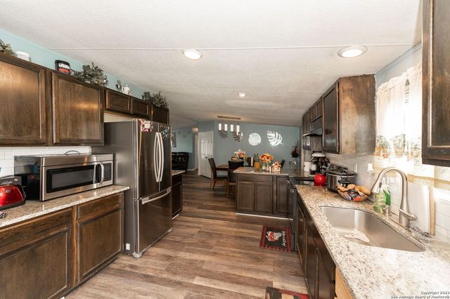 11746 haven estates, Adkins, TX 78101