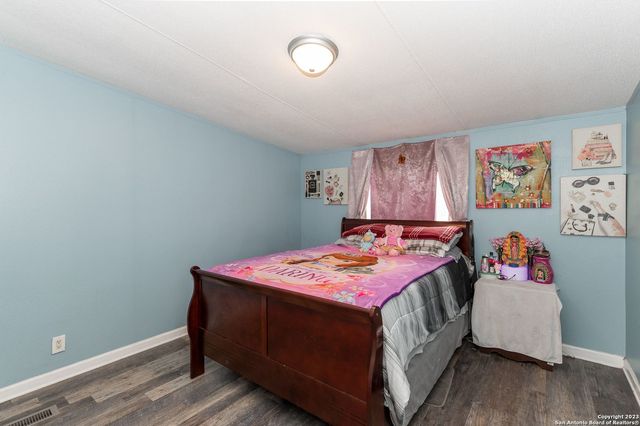 11746 haven estates, Adkins, TX 78101