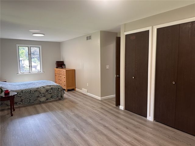 155 Kindlewood Lane, Irondequoit, NY 14617
