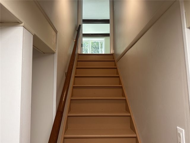 155 Kindlewood Lane, Irondequoit, NY 14617
