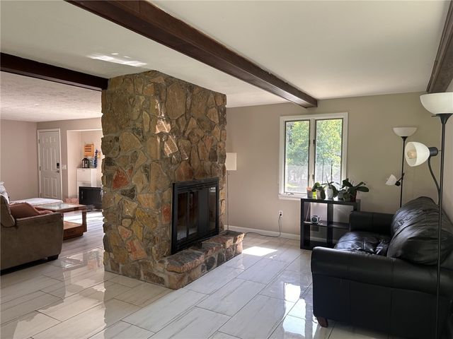 155 Kindlewood Lane, Irondequoit, NY 14617