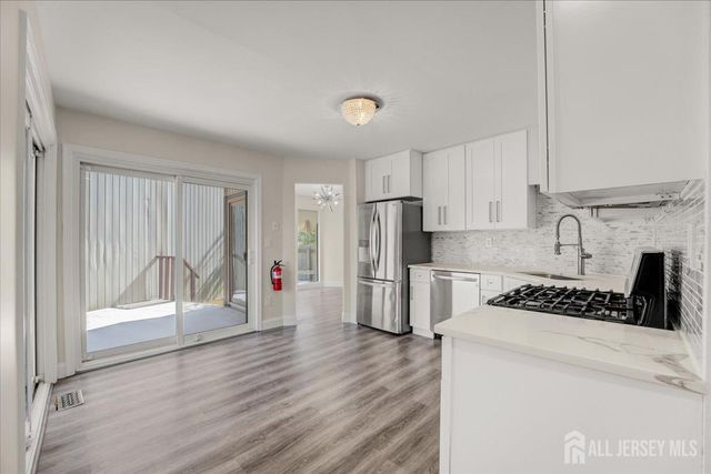 17 Emerald Lane, Old Bridge, NJ 08857