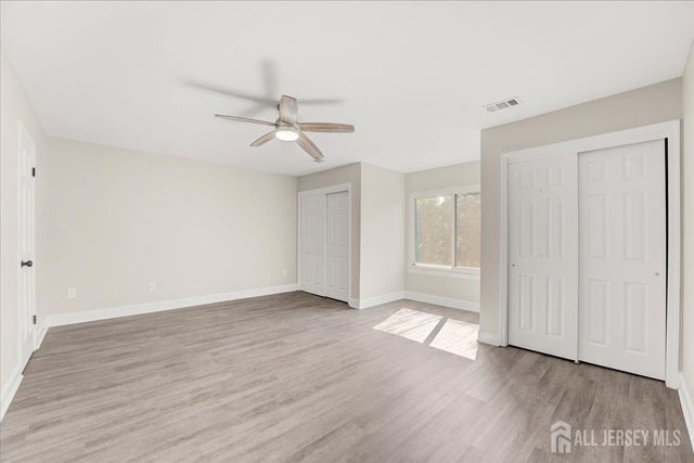 17 Emerald Lane, Old Bridge, NJ 08857