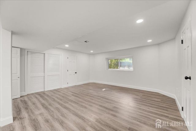 17 Emerald Lane, Old Bridge, NJ 08857