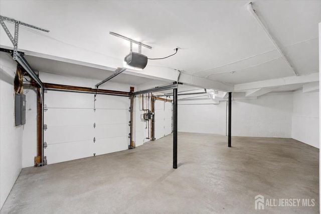 17 Emerald Lane, Old Bridge, NJ 08857