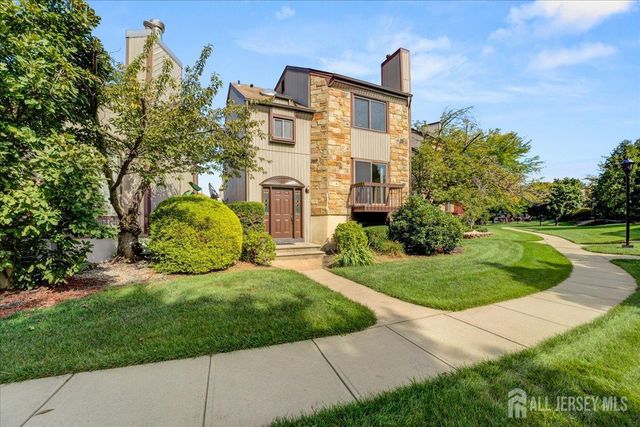 17 Emerald Lane, Old Bridge, NJ 08857