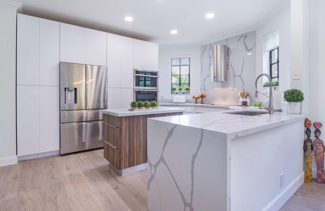 1687 Passion Vine Circle 1687, Weston, FL 33326