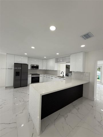 20211 NW 42nd Ave, Miami Gardens, FL 33055