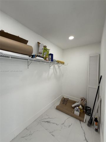 20211 NW 42nd Ave, Miami Gardens, FL 33055