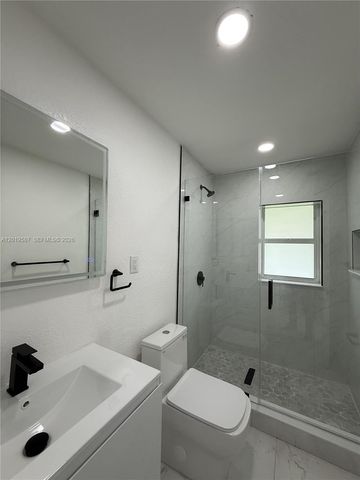 20211 NW 42nd Ave, Miami Gardens, FL 33055