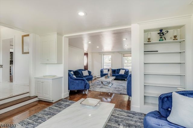145 Perryville Rd, Union Twp., NJ 08827