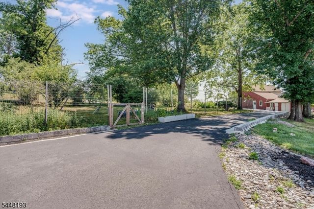 145 Perryville Rd, Union Twp., NJ 08827