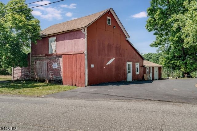 145 Perryville Rd, Union Twp., NJ 08827