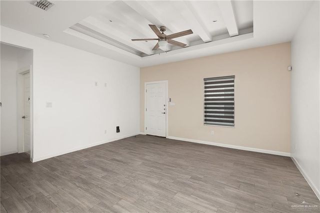 907 W Carmel Avenue, Pharr, TX 78577