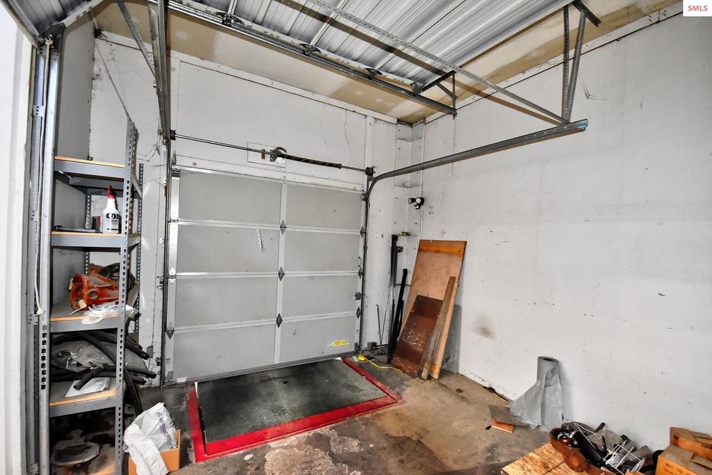 900 Kootenai Cutoff Rd, Ponderay, ID 83852 photo 13