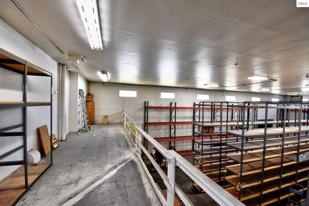 900 Kootenai Cutoff Rd, Ponderay, ID 83852 photo 14