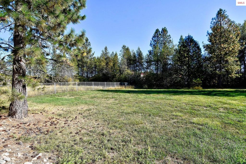 900 Kootenai Cutoff Rd, Ponderay, ID 83852 photo 28