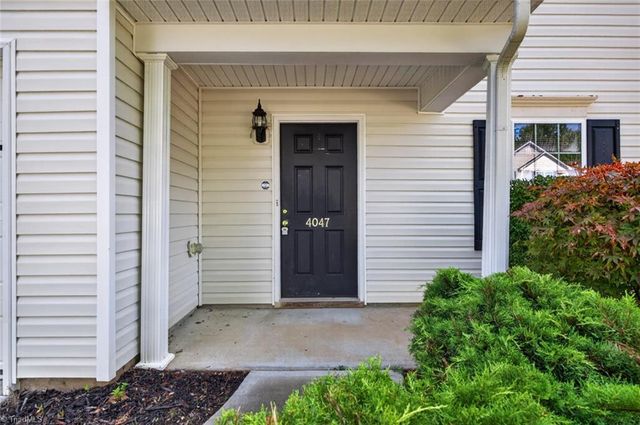 4047 Parkside Meadow Court, Winston-salem, NC 27127