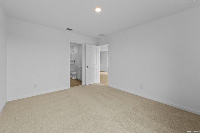 13047 Lake Fryer, St Hedwig, TX 78152