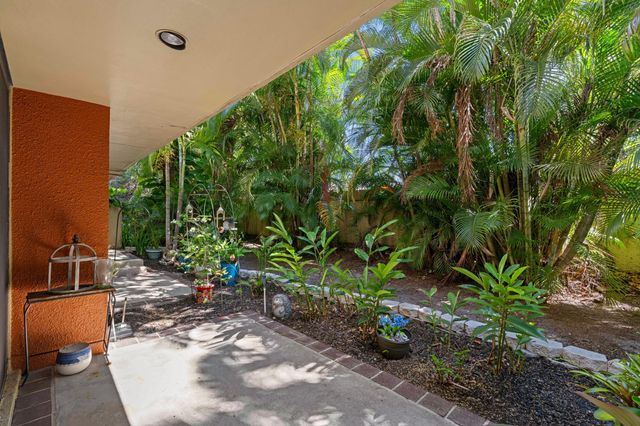 793 Saint Albans Drive, Boca Raton, FL 33486