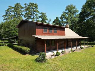 1205 Douglas Street, Vidor, TX 77662
