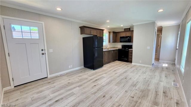 8323 Eagle Road 41, Kirtland, OH 44094