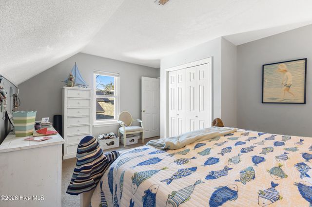 902 Fifth Street S, Carolina Beach, NC 28428