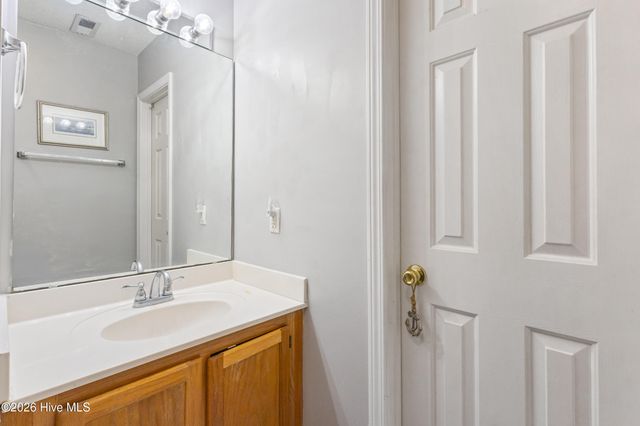 902 Fifth Street S, Carolina Beach, NC 28428