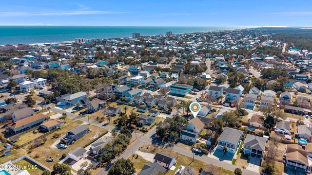 902 Fifth Street S, Carolina Beach, NC 28428