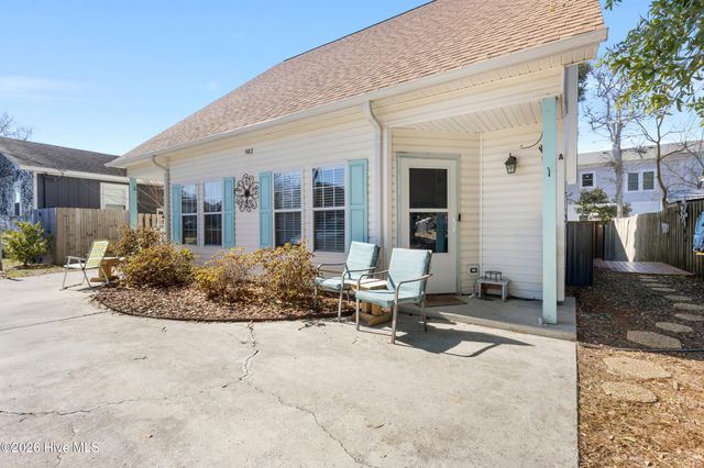 902 Fifth Street S, Carolina Beach, NC 28428