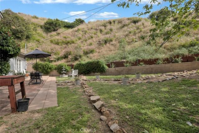 8520 Springford Drive, Sun Valley, CA 91352